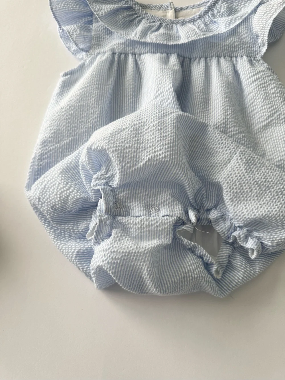 Cecil and Lou Seersucker Bubble Romper Size 2T
